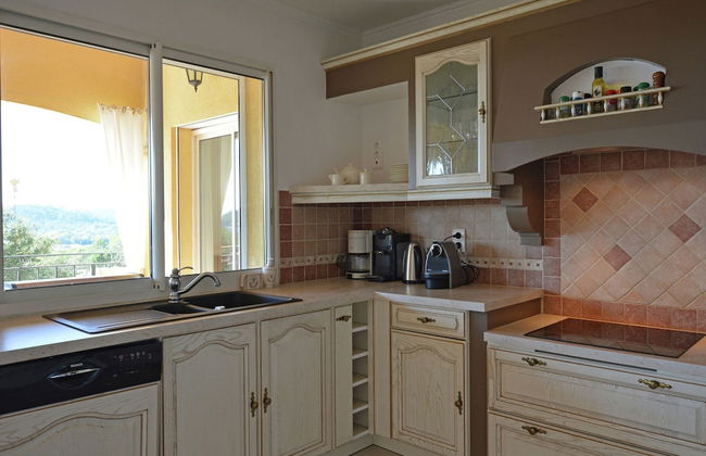 Beautiful Villa in Vidauban With Seasonal Pool - Foto 32