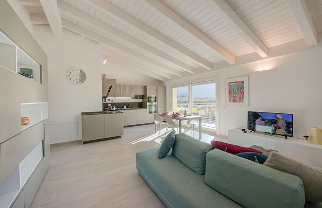 Mirabelle in Dro With 3 Bedrooms and 2 Bathrooms - Photo 10