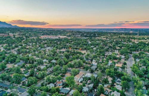 Baby Blue - Hot Tub Easy Access to Top Locations - Foto 54