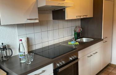 Appartio - Gästehaus "Dorfblick" - komfortable Ferienwohnungen mit Küche und Waschmaschine - Foto 9