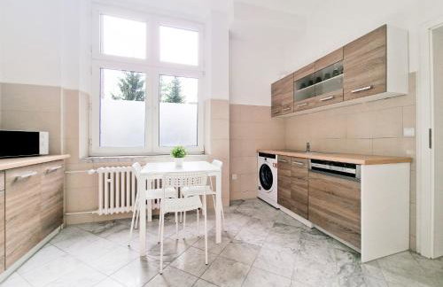 Tolstov Apartments - 2 , 3 and 4 Room Apartments - 25 Min Messe DUS - Foto 35