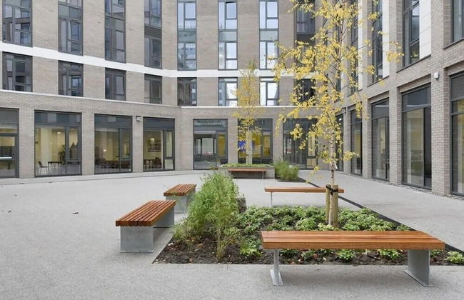 For Students Only Bright Ensuite at St Mungo's in Glasgow - Photo 14