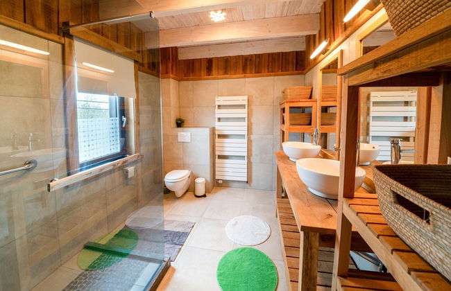 Lush Holiday Home With Bubble Bath and Sauna - Foto 25