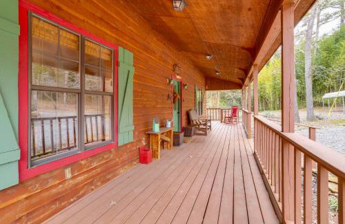 Deck and Fire Pit Waterfront Cabin in Greers Ferry! - Foto 24