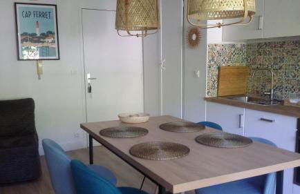 Très joli 2 pièces plein centre, très proche plage centrale - parking - Foto 13