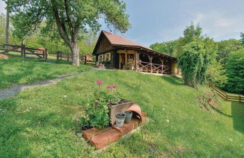 Four-Bedroom Holiday Home In Novi Marof - Foto 18