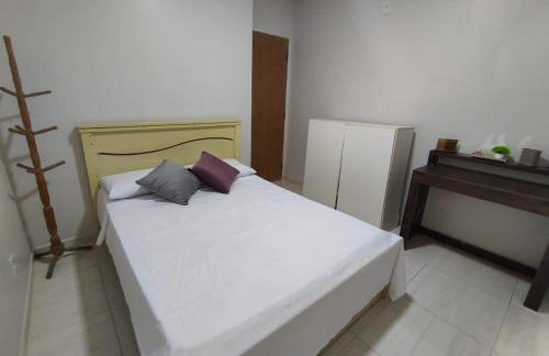 Apartamento para 6 pessoas custo benefício a 7 km da praia - Foto 8