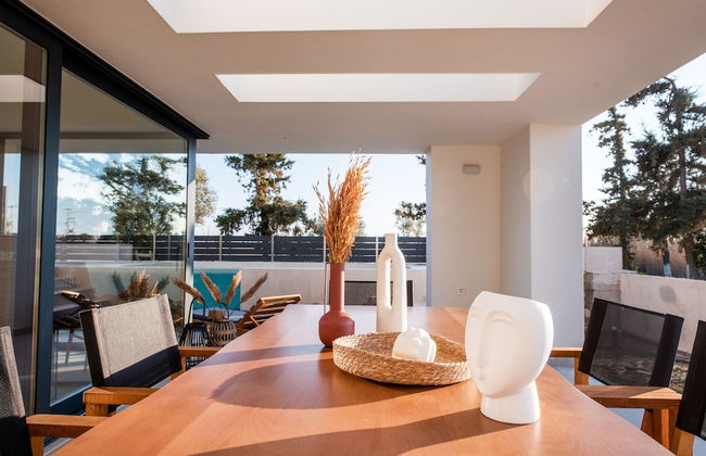 Serene seafront villas - Photo 35