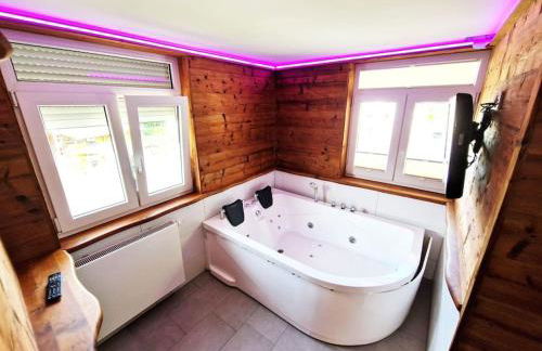 Luxus Romantik Apartment mit Whirlpool und Sauna - Foto 23
