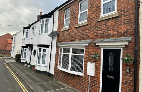 Cosy, 2 Bedroom Cottage in Guisborough Town Centre - Foto 17