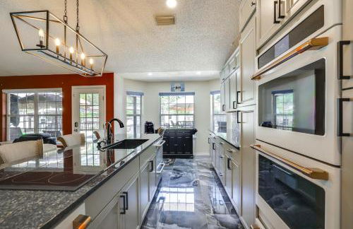 Backyard Oasis with Private Pool Jacksonville Gem - Foto 8