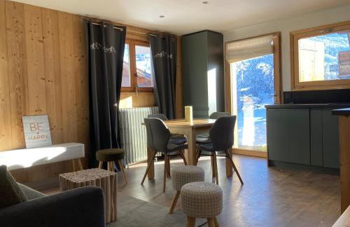 Renovated flat facing Mont Blanc - Photo 10