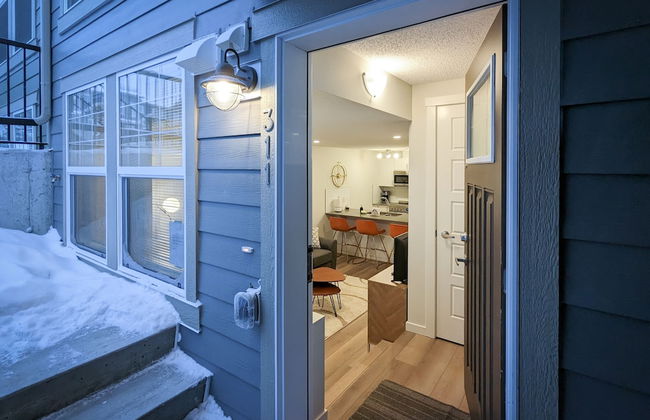 New Apartments in Cranston by GLOBALSTAY - Photo 2