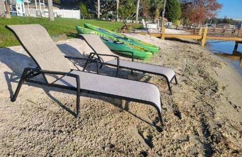 Camp St. Cabanas Unit 2 on Lake Dora - Photo 2