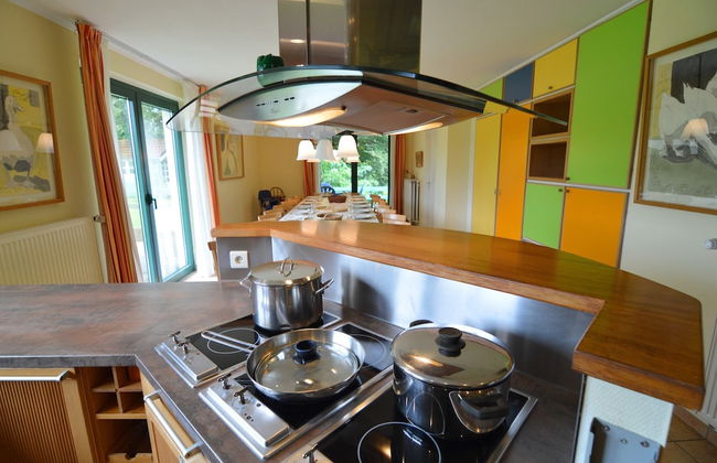 Scenic Villa Near Lake View - Foto 12