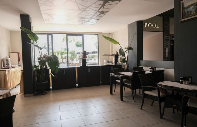 Hotel Bella Bravo - Photo 29