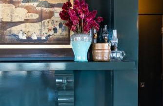 The Explorer's Retreat-West End Condo King Bed - Foto 31