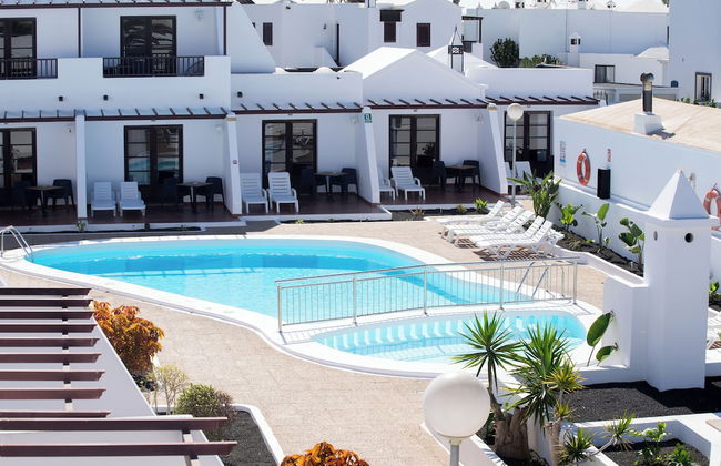 Apartamentos La Laguneta - Photo 1