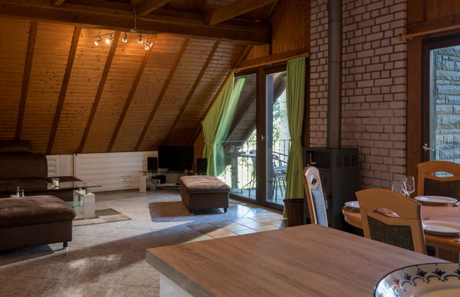 9 bedroom House in Immerath with garden and terrace - Photo 4