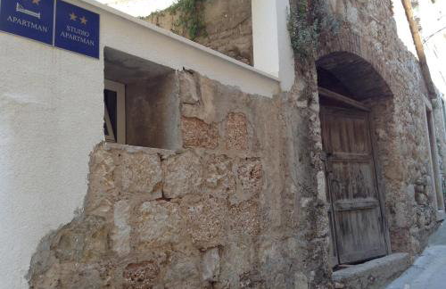 Hill House Marija - Photo 30