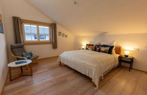 Gaul Lodge - für bis zu 8 Gäste, inkl Königscard, 4 Schlafzimmer, 2 Bäder, große Küche, gratis Parken & WLAN, Self Check-in - Foto 21