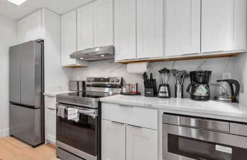 Charming Townhouse in Downtown DC with Rooftop Free Parking and WIFI Capitol Hill 4 - Foto 27