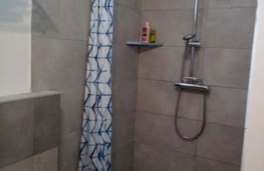 The judas trees - Foto 4