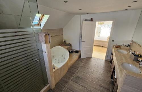 Amazing Villa with swimming pool in El Vedat de Torrente - Foto 23