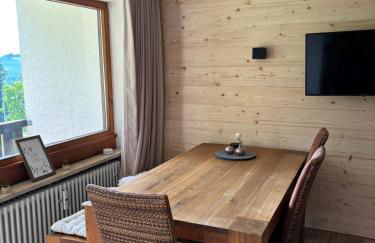 Ferienwohnung Aigisblick mit Pool und Sauna, direkt am Skihang - Foto 2