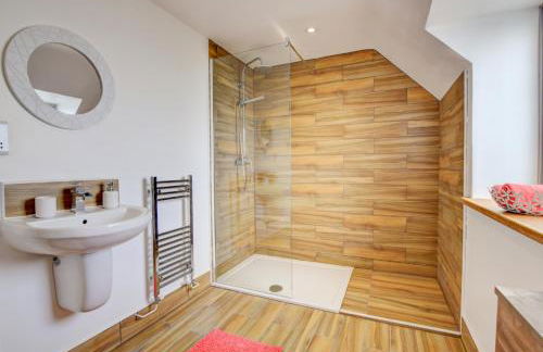 Llanddygfael Hir - Photo 4