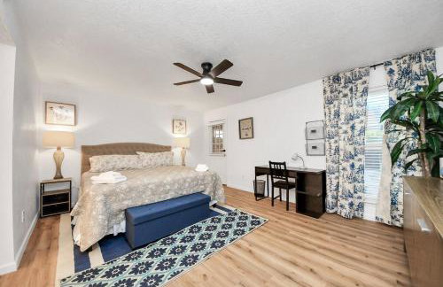 Stylish Katy Retreat 4BR Sleeps 10 Outdoor Escapre - Foto 28