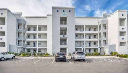 3180 Para Unit 101 3 Bedroom Townhouse - Foto 2