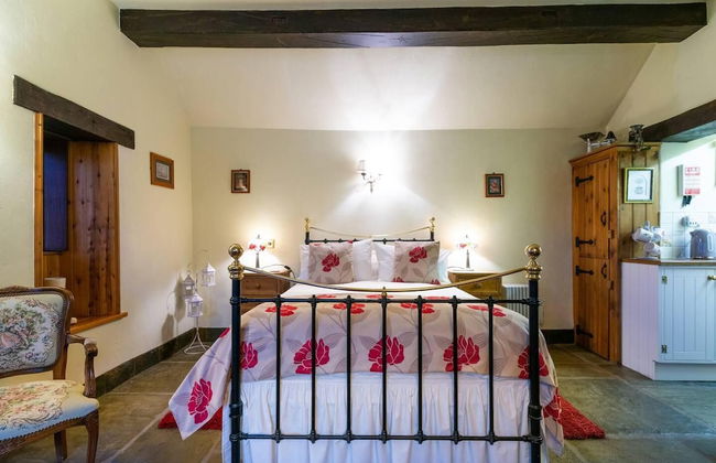 Charming 1-bed Cottage in Staffordshire - Foto 2