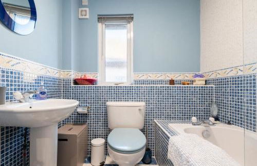 Spacious 3 Bedroom Retreat for up to 6 - Foto 51