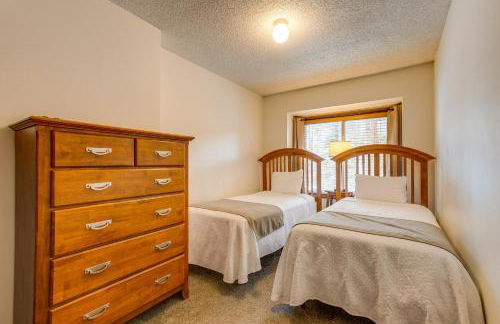 Heated Pool and Hot Tubs at Dtwn Winter Park Condo! - Foto 16