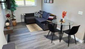 Modern Furnished Retreat - Foto 2