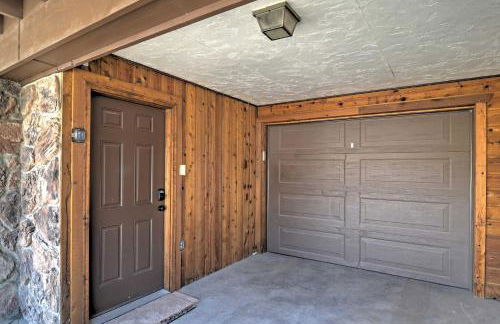 Red River Home with 2 Balconies - 1 Block to Main St - Foto 24