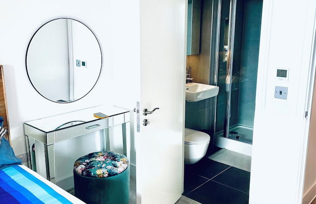 Healum Retreat - 3BR Apartment, Southall - Foto 6