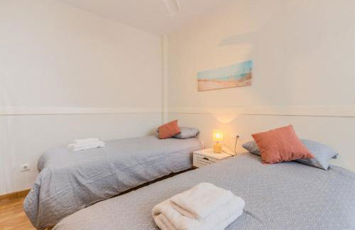 Gran Hogar Alacant - Piscina y garaje - Photo 10