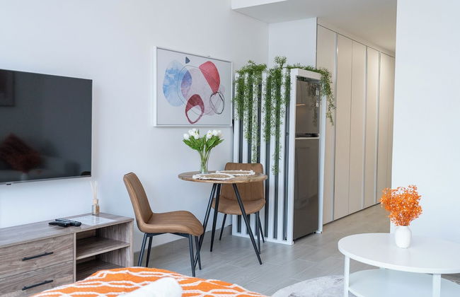 Brand New & Modern Studio JVC - Photo 32