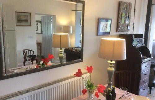 The Old Coach House - Photo 2