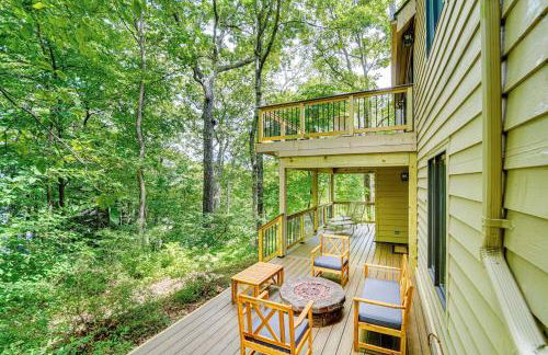 Wintergreen Resort Home with 2 Decks and Ski Access! - Foto 32