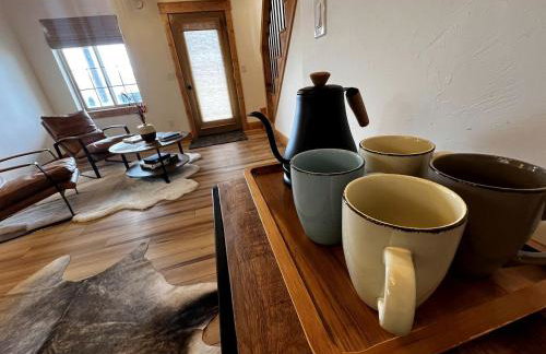 Charming Cabin with Spectacular Mountain Views near Madison River in Ennis, Montana - Foto 42