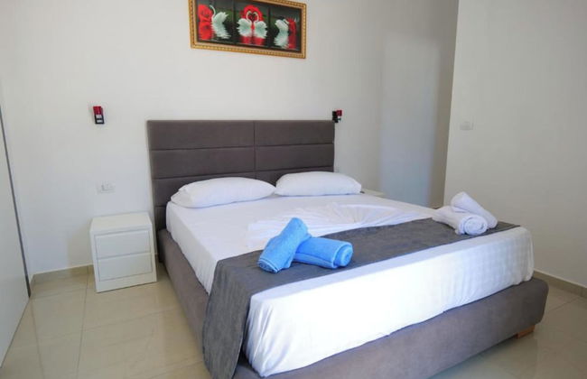 Vila Xhafa - Photo 11