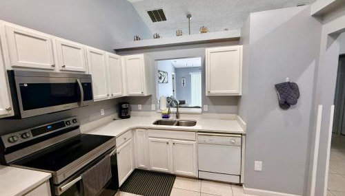 Grand Deluxe Pines 3BR Pool Home near Disney - Foto 3