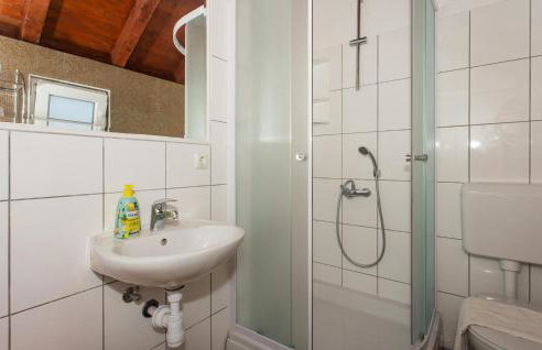 Seven-Bedroom Holiday Home In Dicmo - Photo 54