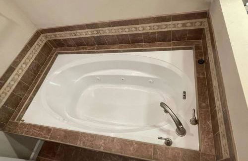 Amazing Location - Walk Across To North Hills - Foto 50