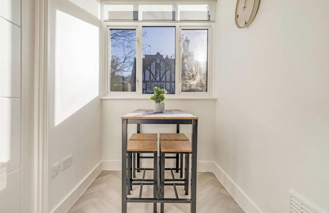 Beautiful 1-bed Apartment in Tunbridge Wells - Photo 5