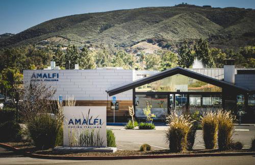 Modern Escape w Mountain Views, Walk to Lake, Golf, Resort, Dining - Foto 37