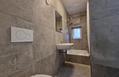 Tolstov Apartments - 2 , 3 and 4 Room Apartments - 25 Min Messe DUS - Photo 25